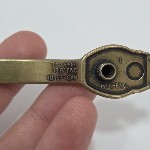 35 AMEROCK PULL HANDLES 735-1 WITH SCREWS - Picture 11 of 12